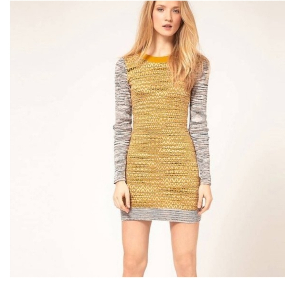 Sz 4 French Connection sweater dress